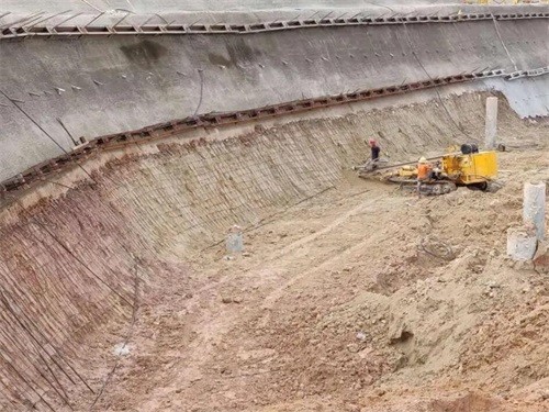 南沙基坑边坡加固